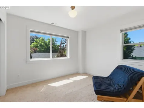 3823 NE 72nd Avenue Portland OR 97213