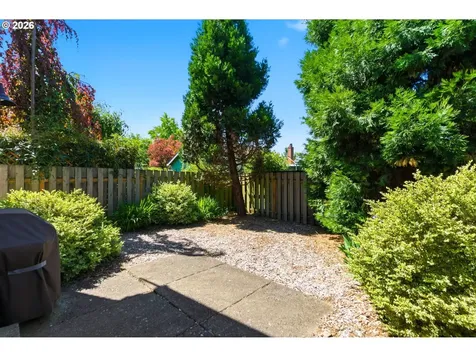 3823 NE 72nd Avenue Portland OR 97213