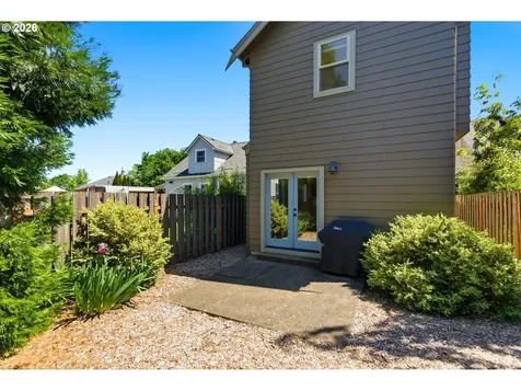 3823 NE 72nd Avenue Portland OR 97213