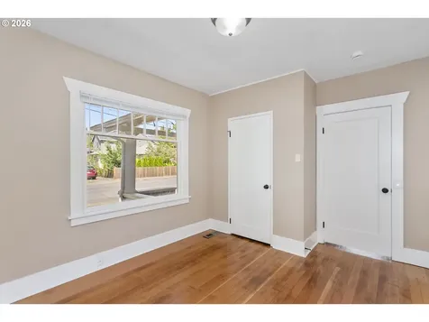 8316 SE Raymond Court Portland OR 97266