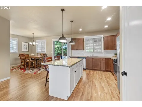 4309 SE 179th Court Vancouver WA 98683