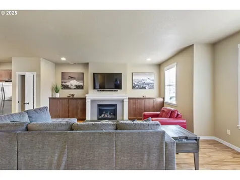 4309 SE 179th Court Vancouver WA 98683