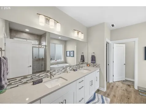 6442 SE Mcinnis Street Hillsboro OR 97123