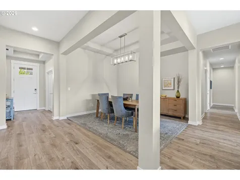 6442 SE Mcinnis Street Hillsboro OR 97123