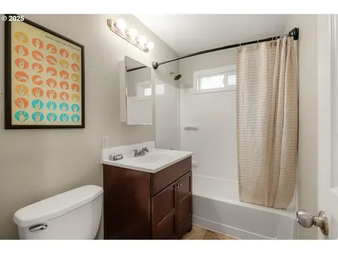 13001 SE Claybourne Street Portland OR 97236