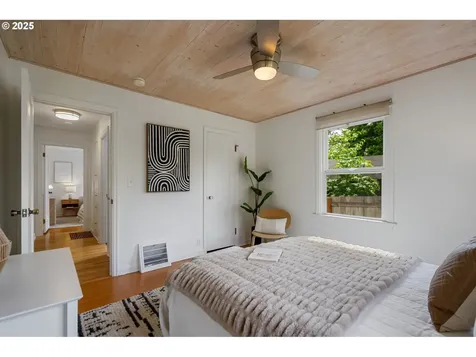 6404 SW Garden Home Road Portland OR 97219