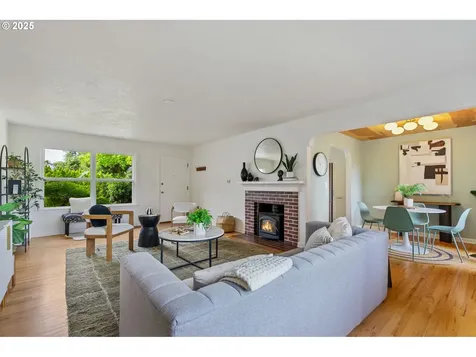 6404 SW Garden Home Road Portland OR 97219