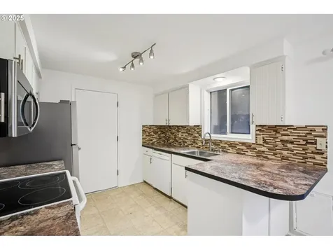 2313 NE 156th Avenue Vancouver WA 98684