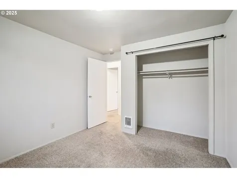 2313 NE 156th Avenue Vancouver WA 98684