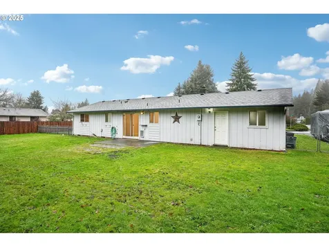 2313 NE 156th Avenue Vancouver WA 98684