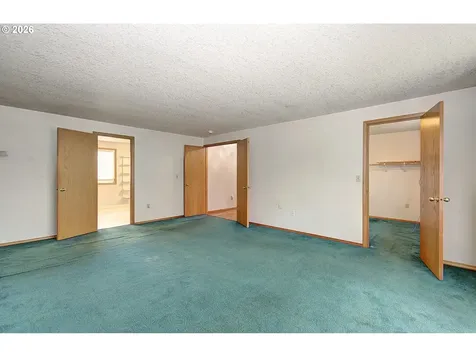 2101 NE 151st Court Vancouver WA 98684