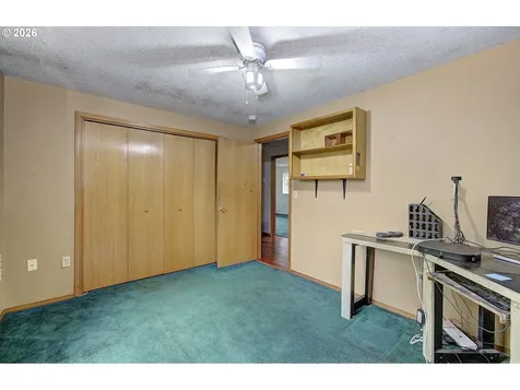 2101 NE 151st Court Vancouver WA 98684