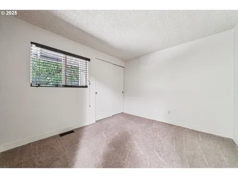 2395 SW 206th Place Beaverton OR 97003