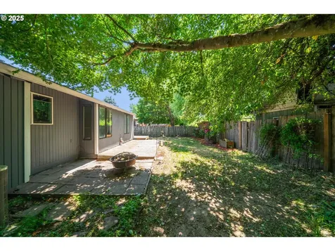 2395 SW 206th Place Beaverton OR 97003