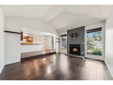 2395 SW 206th Place Beaverton OR 97003