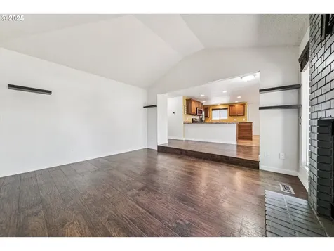 2395 SW 206th Place Beaverton OR 97003