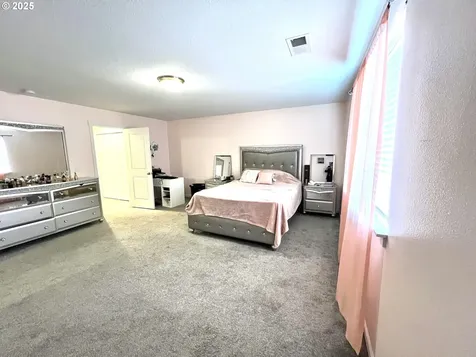 2728 SE Acacia Place Gresham OR 97080