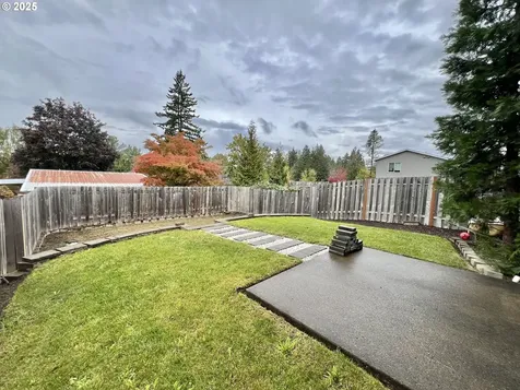 2728 SE Acacia Place Gresham OR 97080