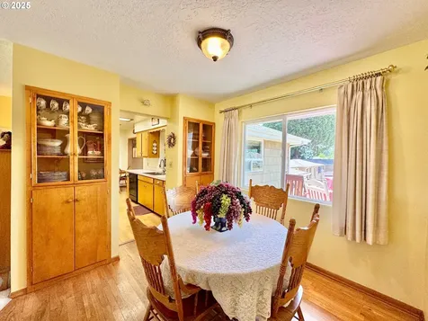 2818 I Street Washougal WA 98671