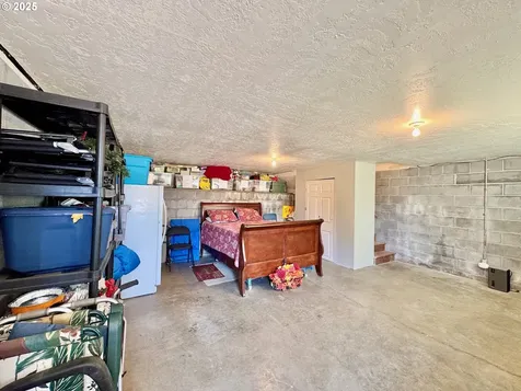 2818 I Street Washougal WA 98671