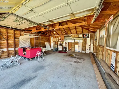 2818 I Street Washougal WA 98671