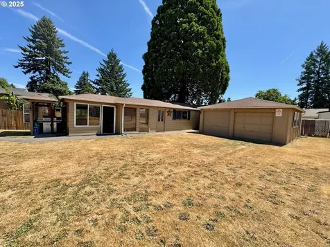 2818 I Street Washougal WA 98671