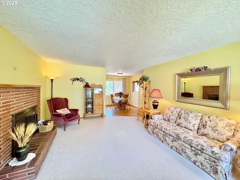 2818 I Street Washougal WA 98671
