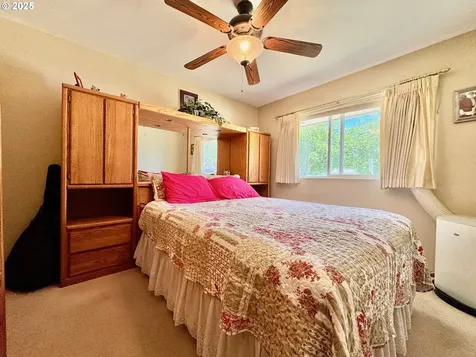 2818 I Street Washougal WA 98671