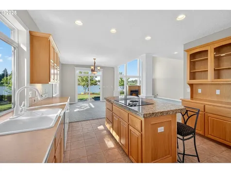 21401 NE Shore Drive Fairview OR 97024