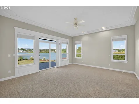 21401 NE Shore Drive Fairview OR 97024