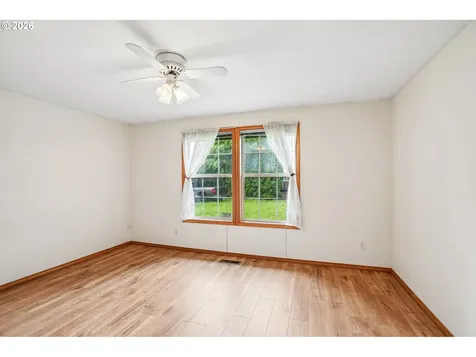 176 NE 172nd Avenue Portland OR 97230