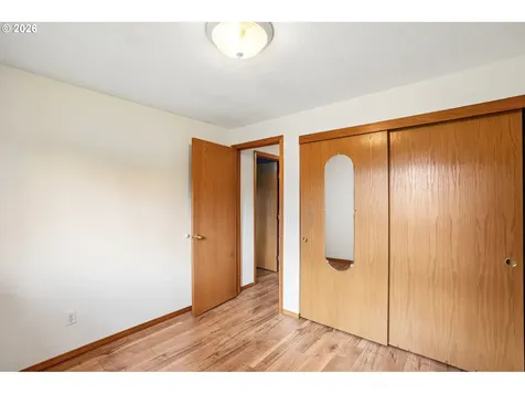 176 NE 172nd Avenue Portland OR 97230