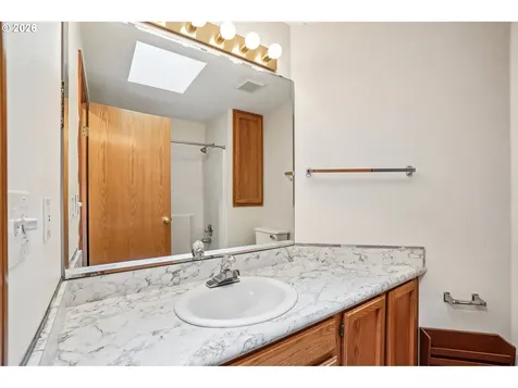 176 NE 172nd Avenue Portland OR 97230
