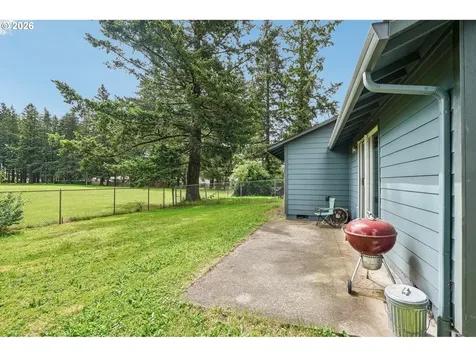 176 NE 172nd Avenue Portland OR 97230