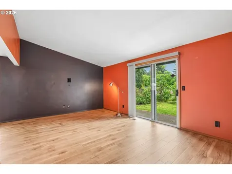 176 NE 172nd Avenue Portland OR 97230