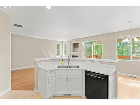 5796 NE Canard Court Hillsboro OR 97124