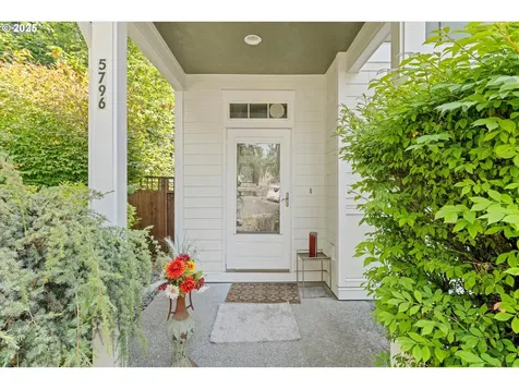 5796 NE Canard Court Hillsboro OR 97124