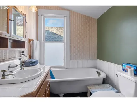 620 9th Avenue SW Albany OR 97321