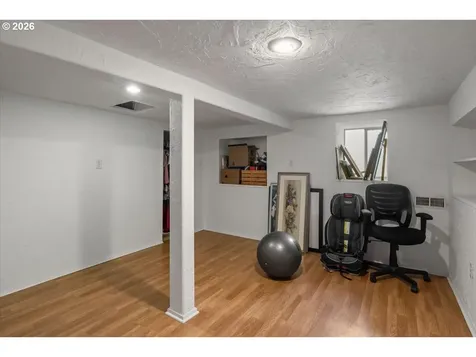620 9th Avenue SW Albany OR 97321