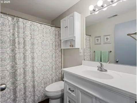 17402 SE 18th Street Vancouver WA 98683