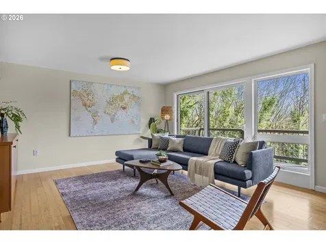 5202 SW Northwood Avenue Portland OR 97239