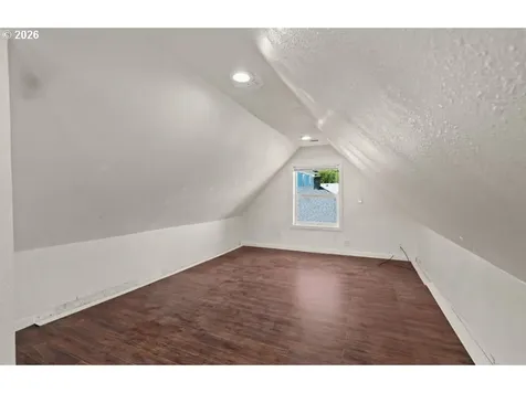 406 W C Street Rainier OR 97048