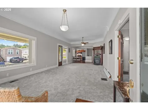 406 W C Street Rainier OR 97048