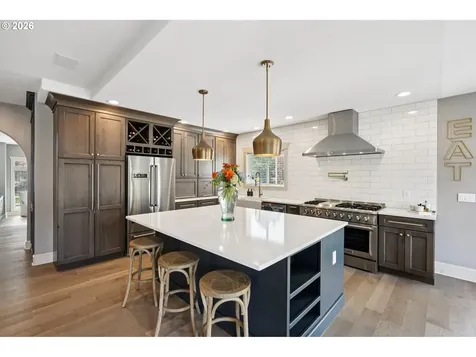 4706 NE 137th Street Vancouver WA 98686