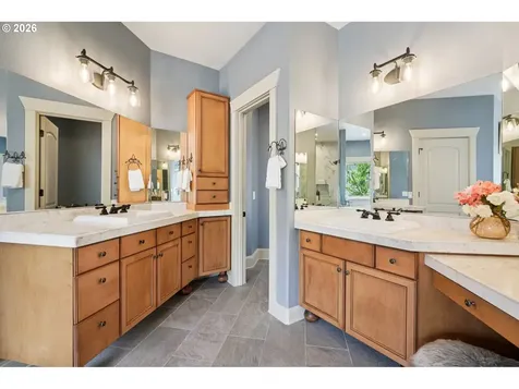 4706 NE 137th Street Vancouver WA 98686
