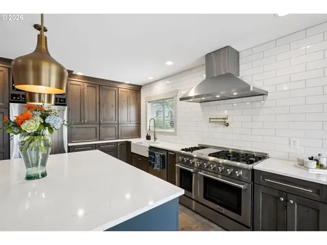 4706 NE 137th Street Vancouver WA 98686