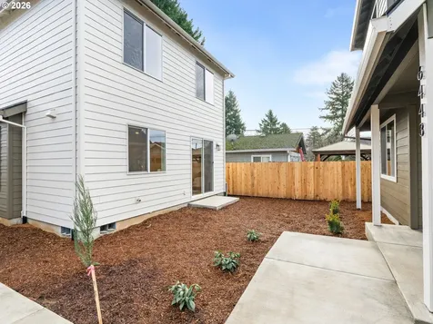 7560 N Emerald Avenue Portland OR 97217