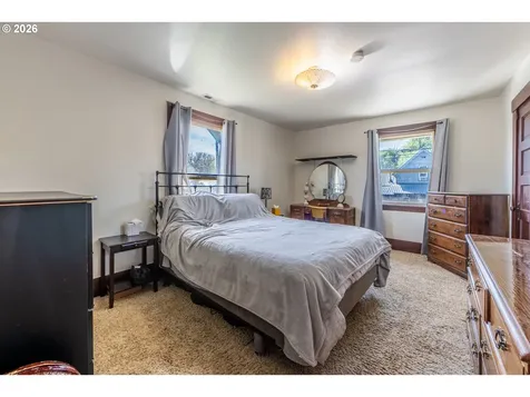 1111 E 9th Street The Dalles OR 97058