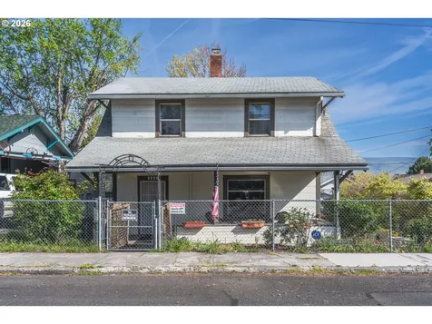 1111 E 9th Street The Dalles OR 97058