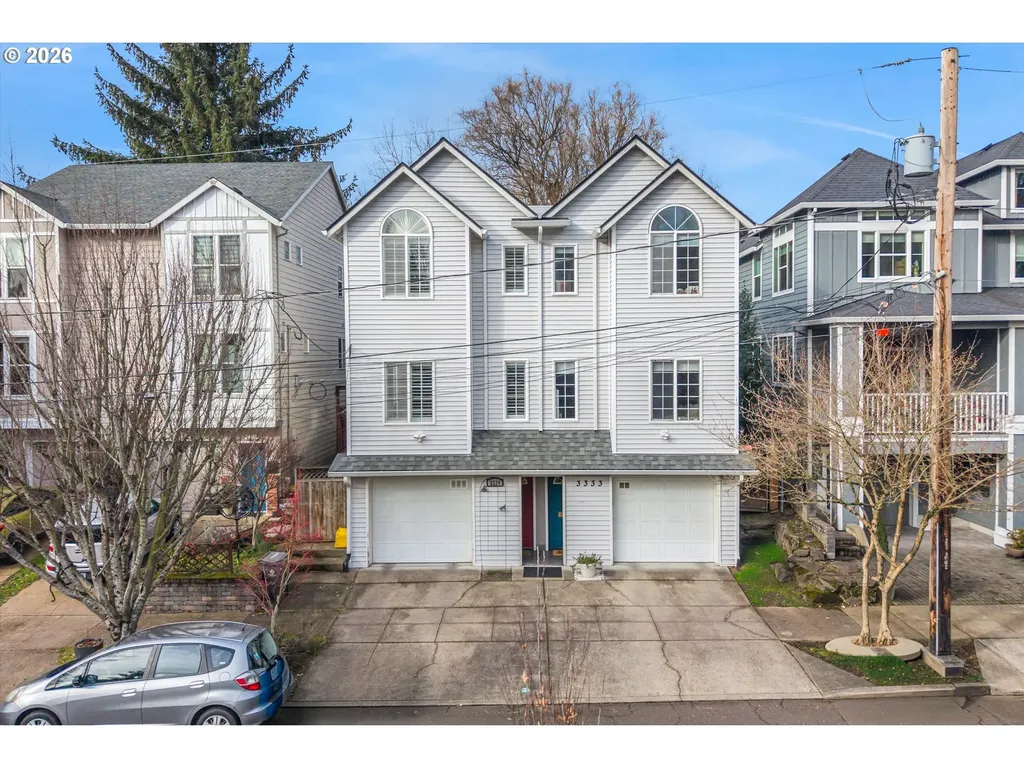 3329 SE Waverleigh Boulevard Portland OR 97202